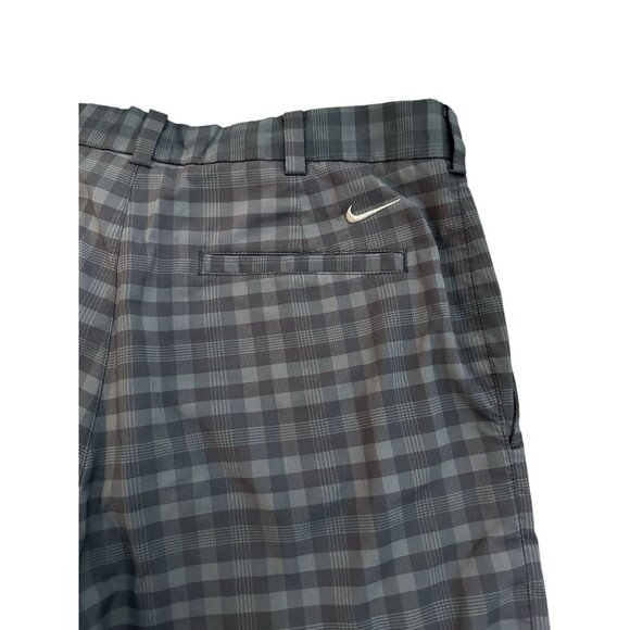 Nike Dry-Fit Golf Shorts Size 32 Medium Gray Black Stretch Active 10” Logo - Picture 2 of 7